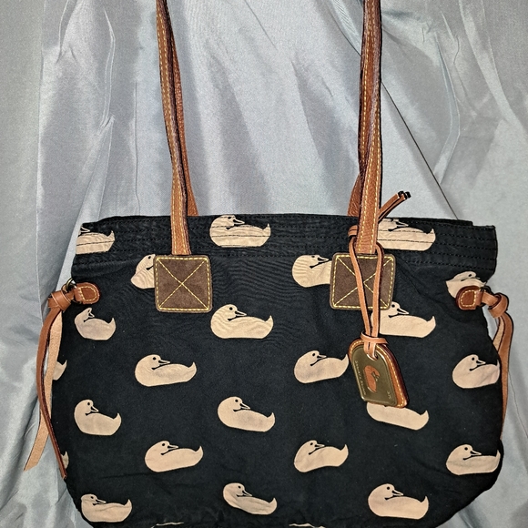 Dooney and Bourke Tote - Picture 2 of 12